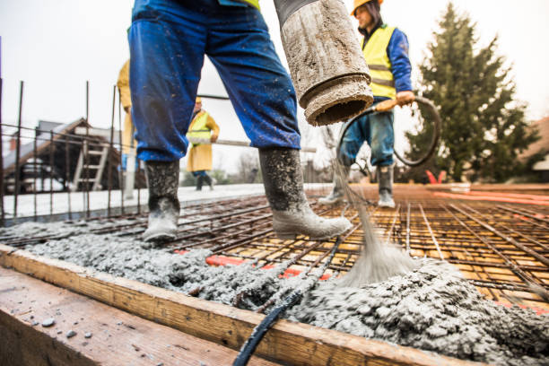  La Riviera, CA Concrete contractor Pros
